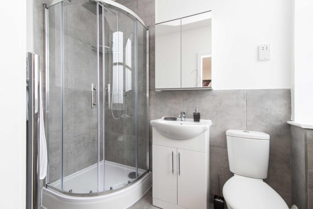 Sublime Stays Webberley Stylish Studio Stoke City Centre Dış mekan fotoğraf