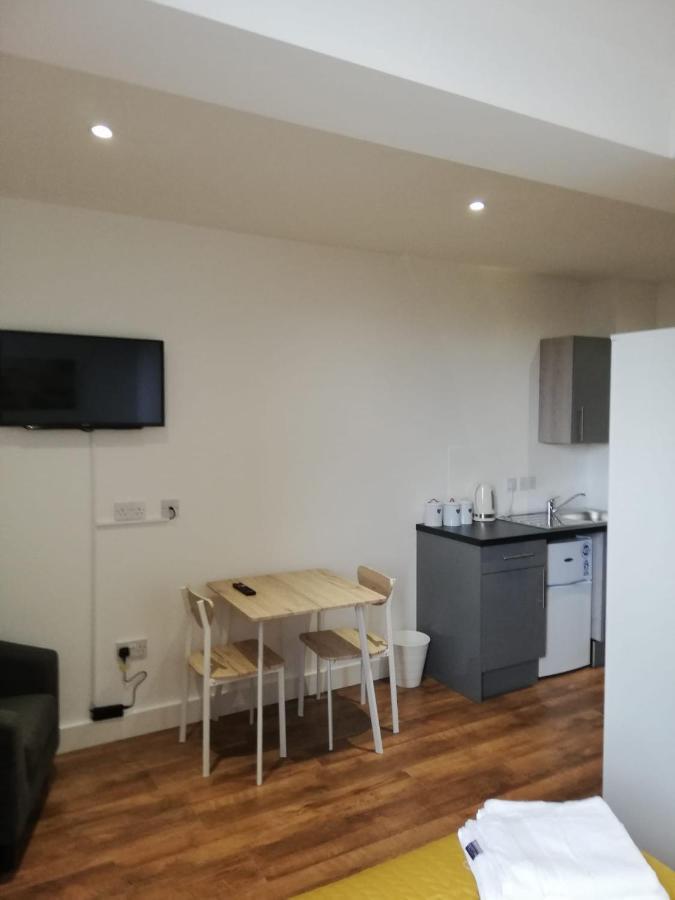 Sublime Stays Webberley Stylish Studio Stoke City Centre Dış mekan fotoğraf